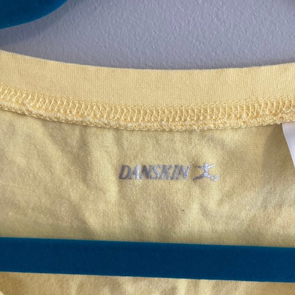Danskin Butter Yellow Athletic T-Shirt - Large - Picture 3 of 5